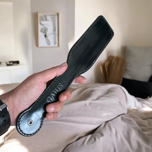 Kinky Paddle Leather Pattern – Pdf Svg Dxf – A4 & US Letter – DIY Digital Download